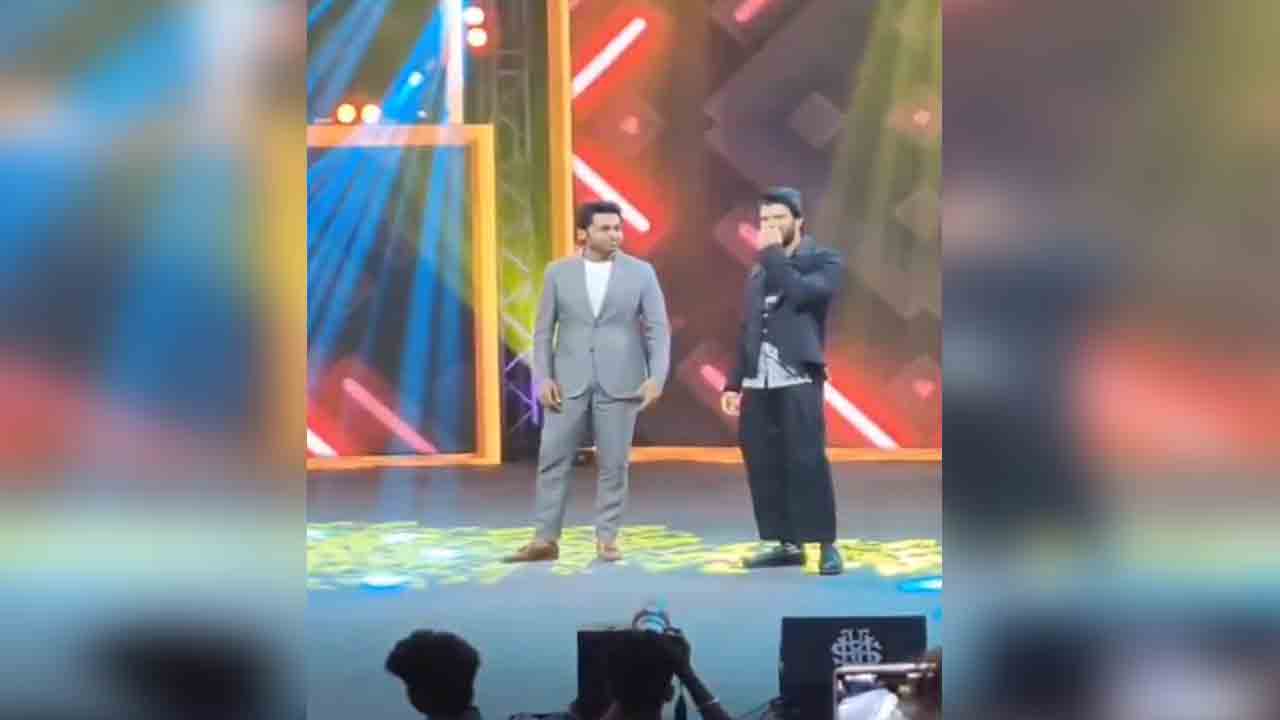 Vijay Devarakonda | త‌మిళ అవార్డుల వేడుక‌లో డ్యాన్స్ చేసిన కార్తీ, విజయ్ దేవరకొండ.. వీడియో