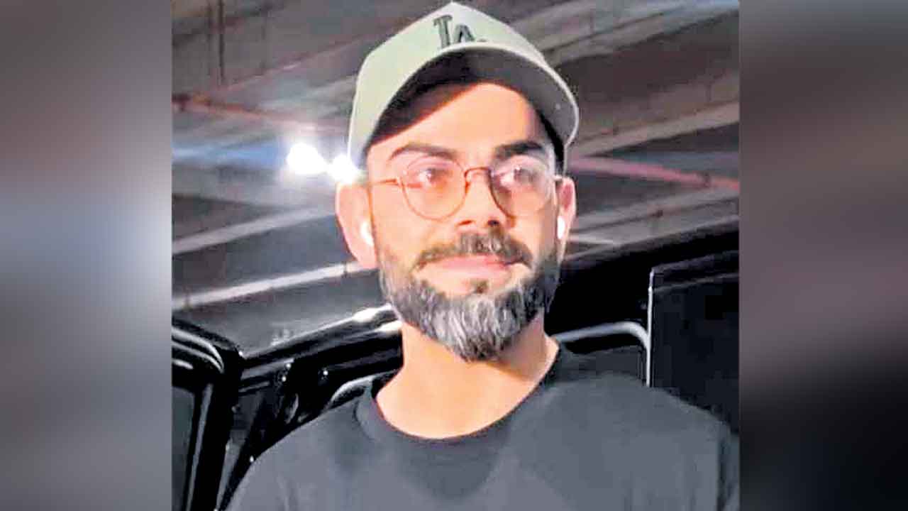 Virat Kohli | కింగ్‌ కోహ్లీ ఈజ్‌ బ్యాక్‌.. ఐపీఎల్‌ సీజన్‌ కోసం స్వదేశానికి వచ్చిన విరాట్‌