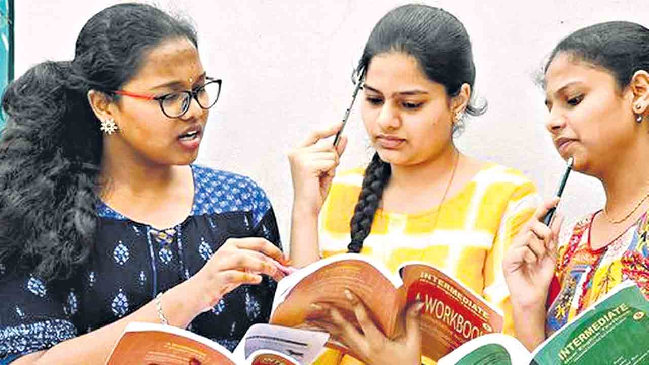 గ్రూప్స్‌ ప్రత్యేకం తెలంగాణ చరిత్ర