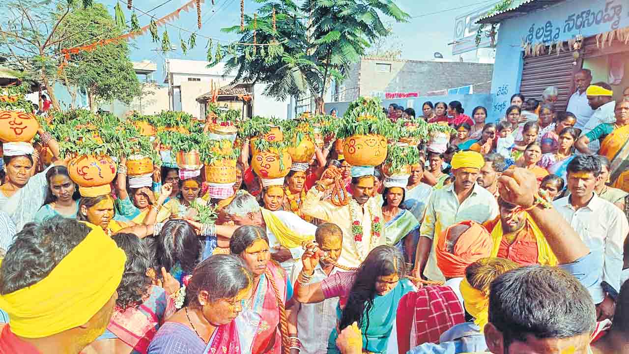 కనుల పండువగా మల్లన్న కల్యాణం