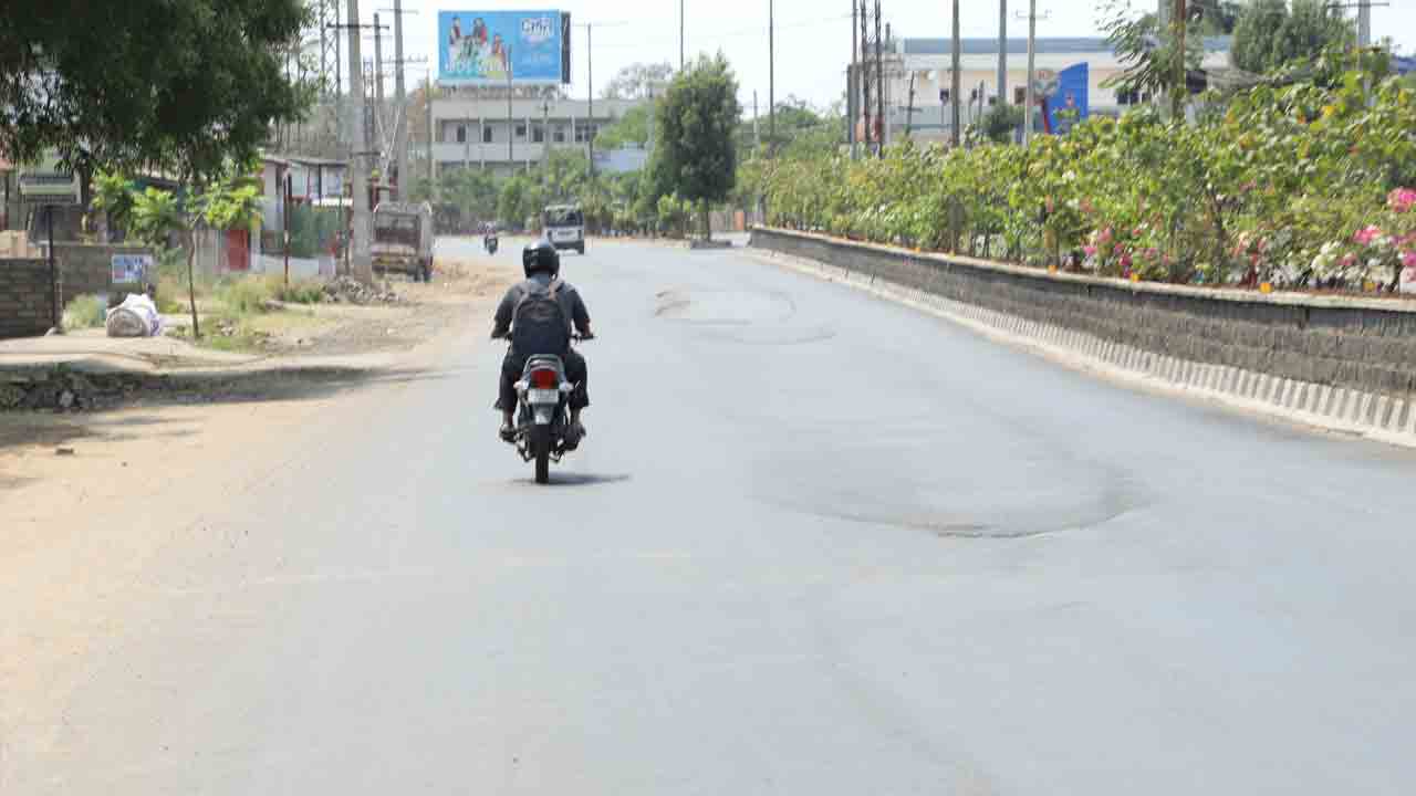 భగ్గుమంటున్న భానుడు