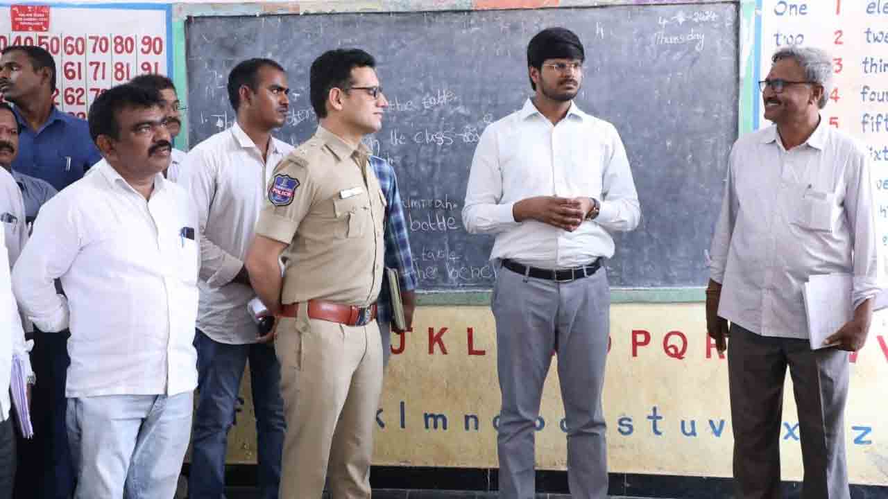 పోలింగ్‌ కేంద్రాల్లో అన్ని వసతులు కల్పించాలి