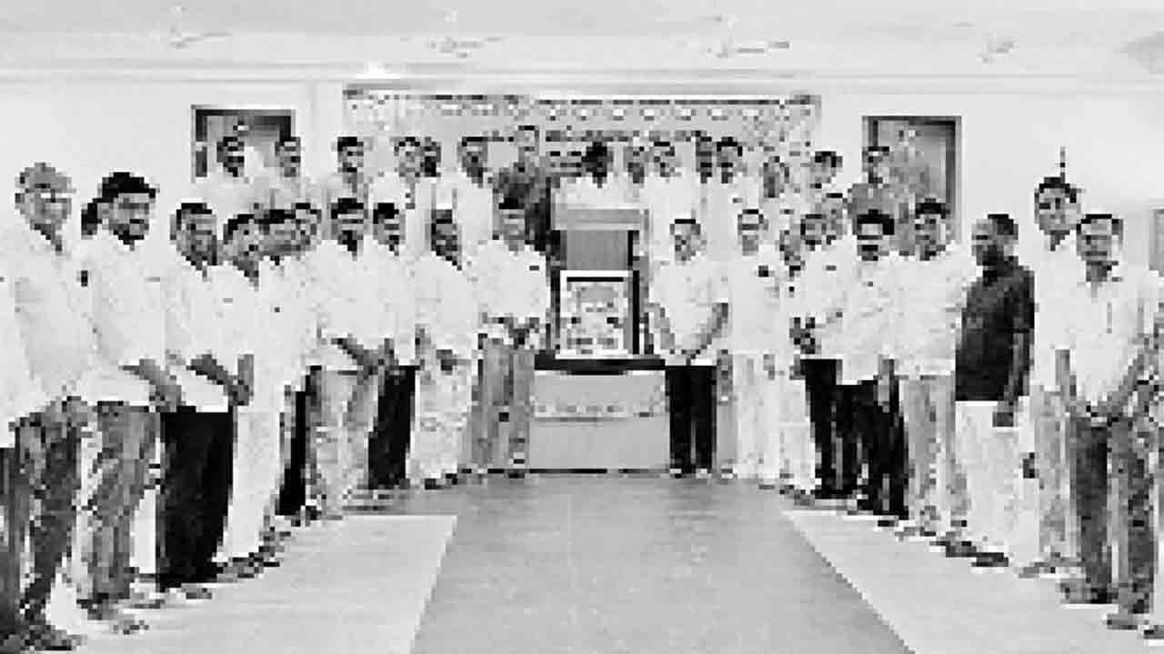 మహాత్మా జ్యోతిరావు ఫూలే గొప్ప అభ్యుదయవాది