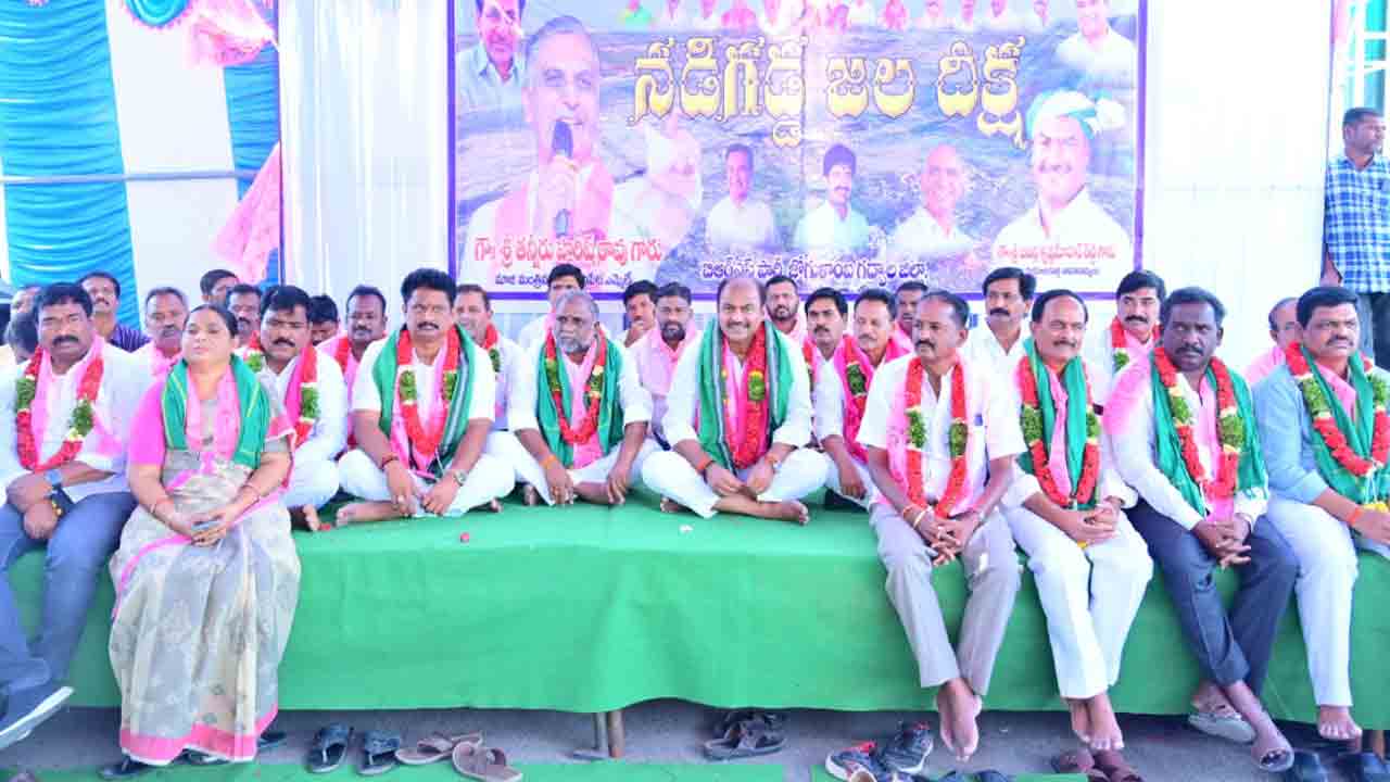 కళ్లు తెరిపించడానికే జలదీక్ష