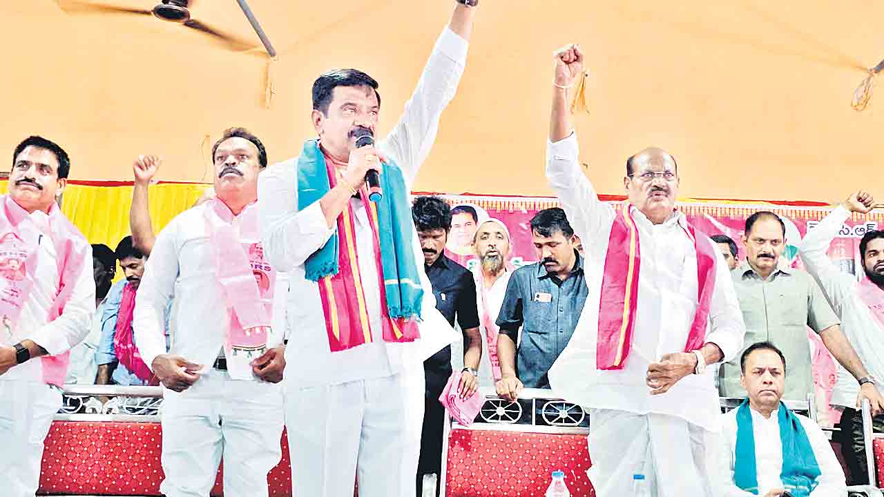 హామీల అమలుపై చేతులెత్తేసిన కాంగ్రెస్‌