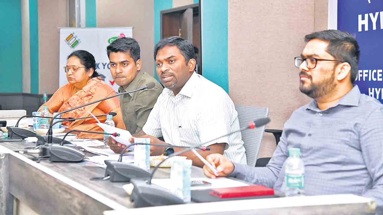 45.70 లక్షల ఓటర్లు.. 3986 పోలింగ్‌స్టేషన్లు