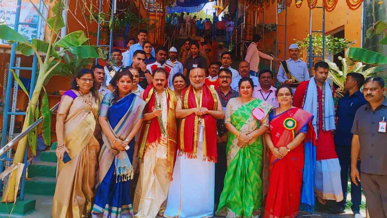 మహాక్రతువు సక్సెస్‌ చేసినందుకు అభినందనలు