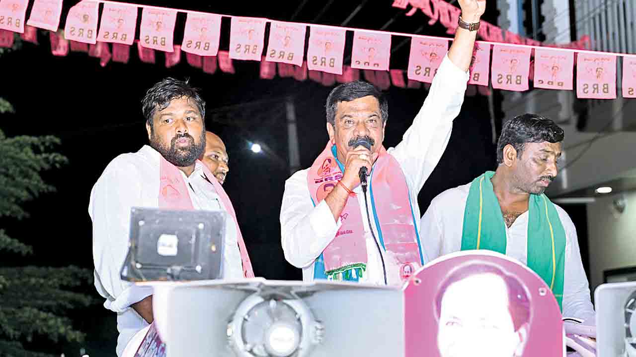 హామీలను ఎగ్గొట్టేందుకు కాంగ్రెస్‌ యత్నం