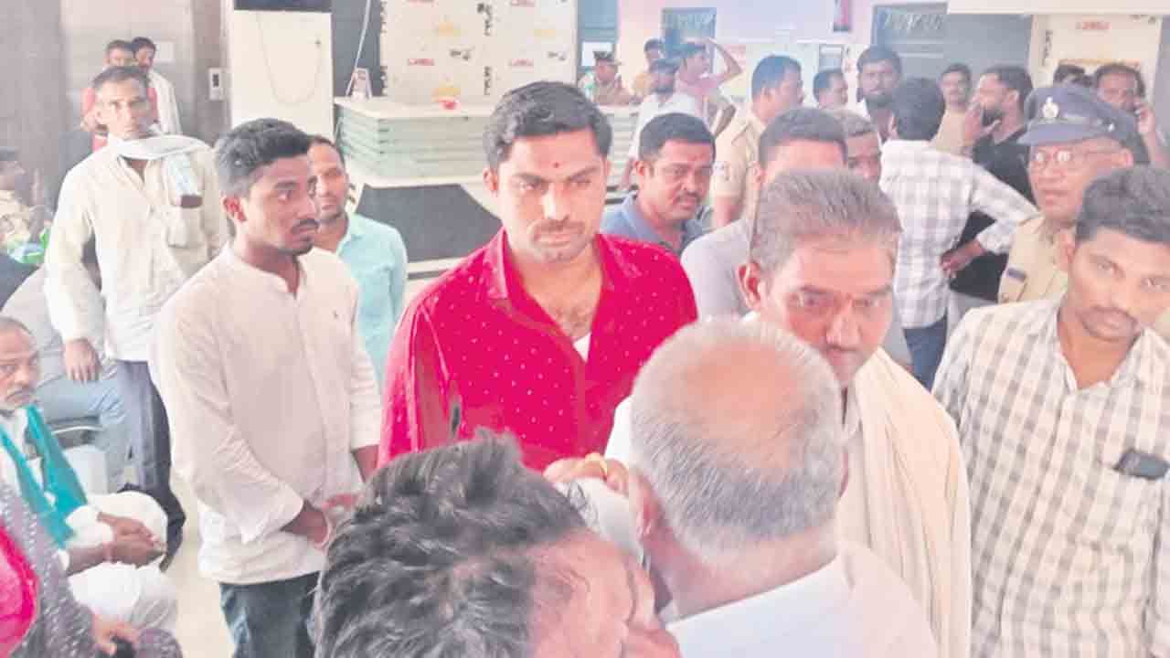 ప్రైవేట్‌ దవాఖానలో గర్భిణి మృతి