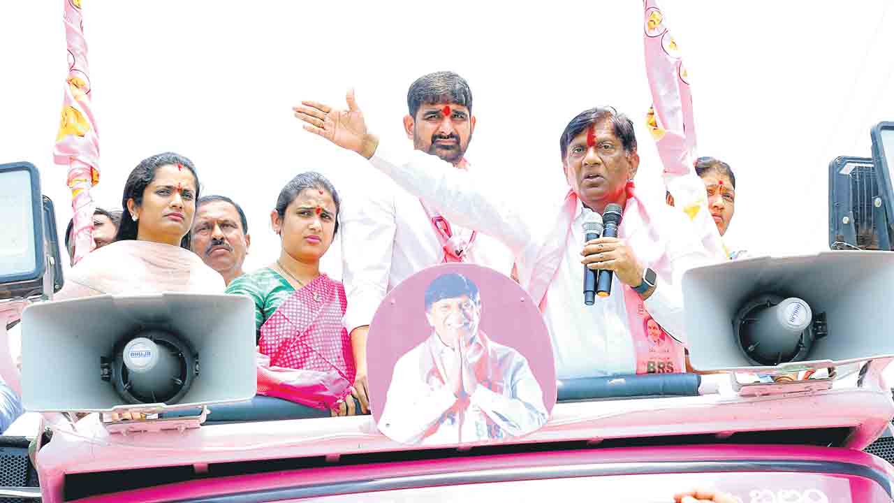 హైదరాబాద్‌పై కేంద్రం కత్తి