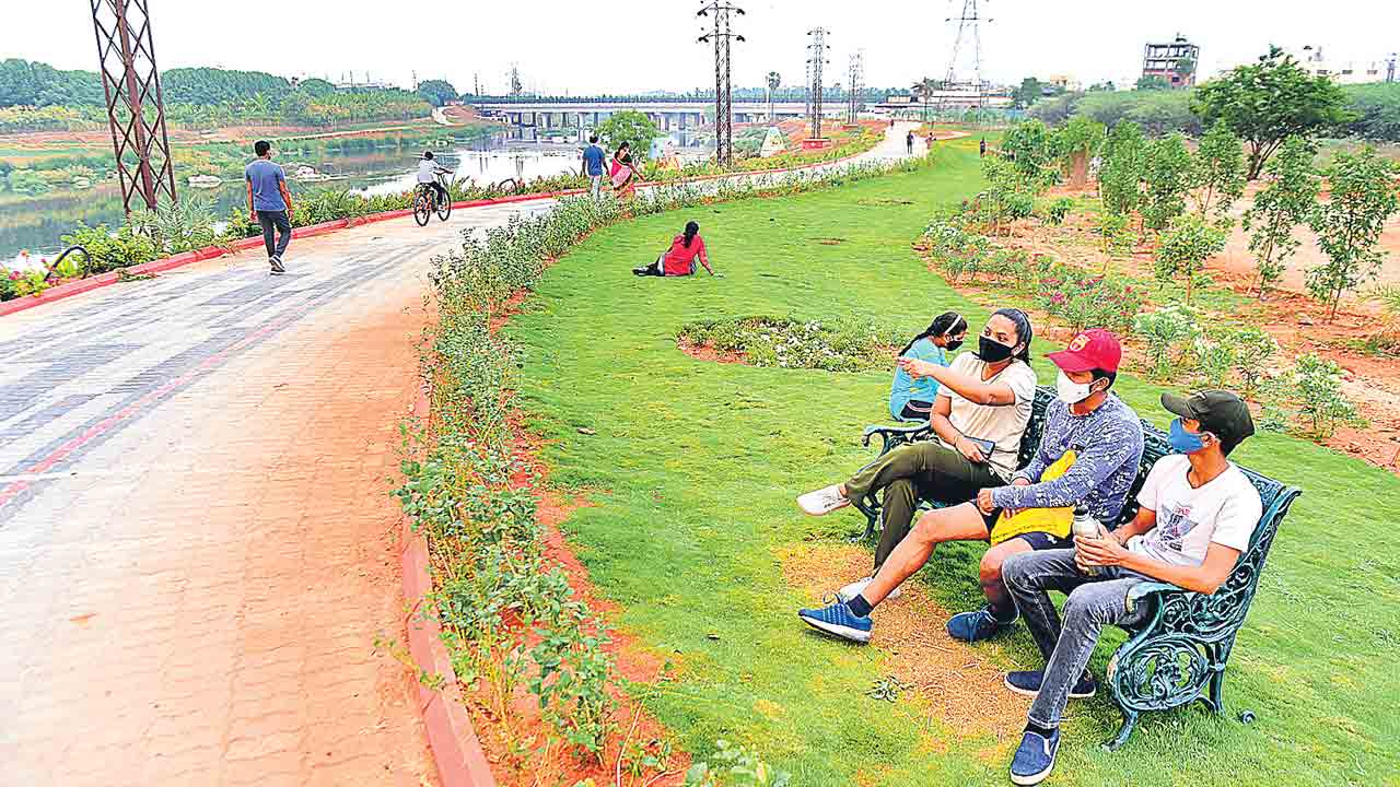 Musi River | మూసీ తీరంలో అనుమతులకు బ్రేక్‌!