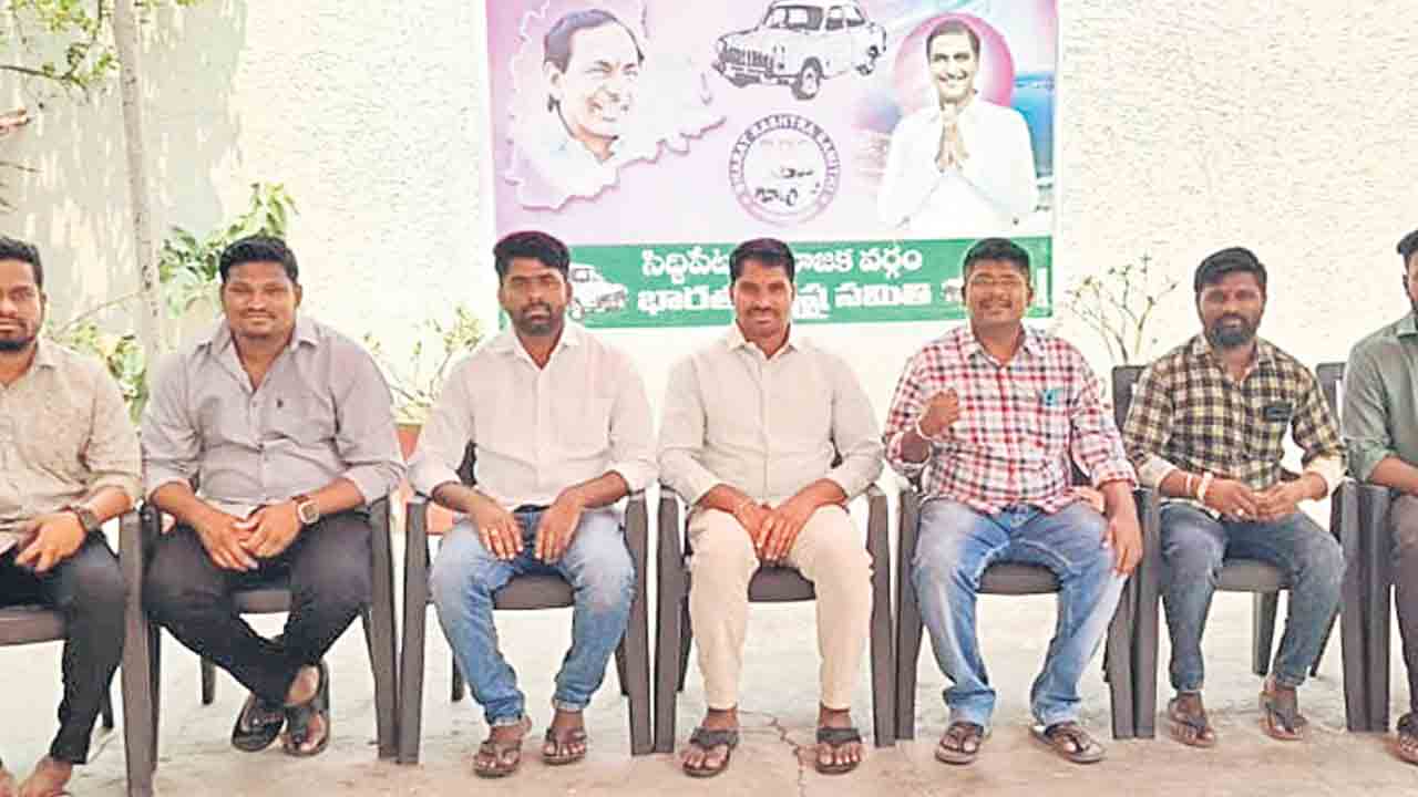 కాంగ్రెస్‌కు కర్రు కాల్చి వాతపెట్టాలి