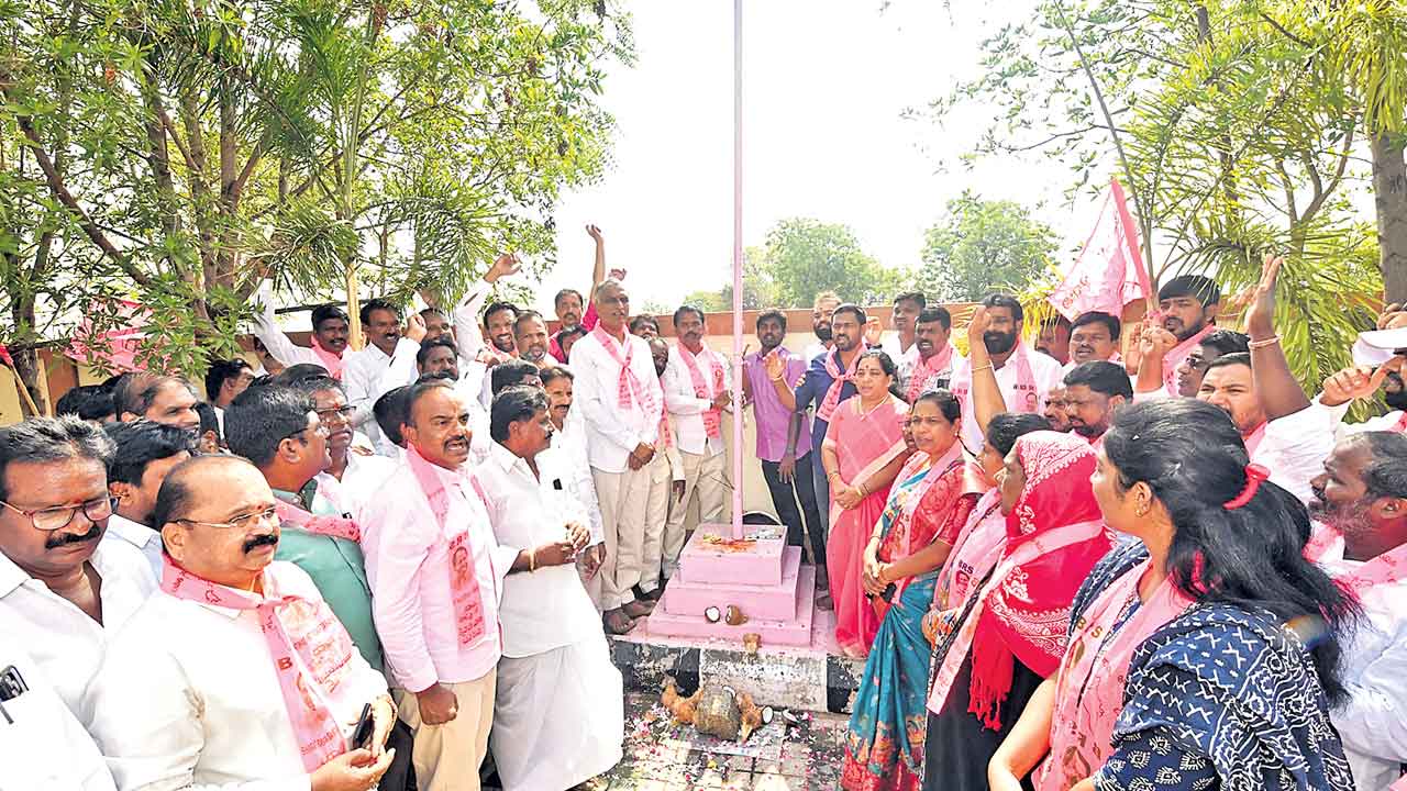 తెగించి కొట్లాడితేనే తెలంగాణ వచ్చింది