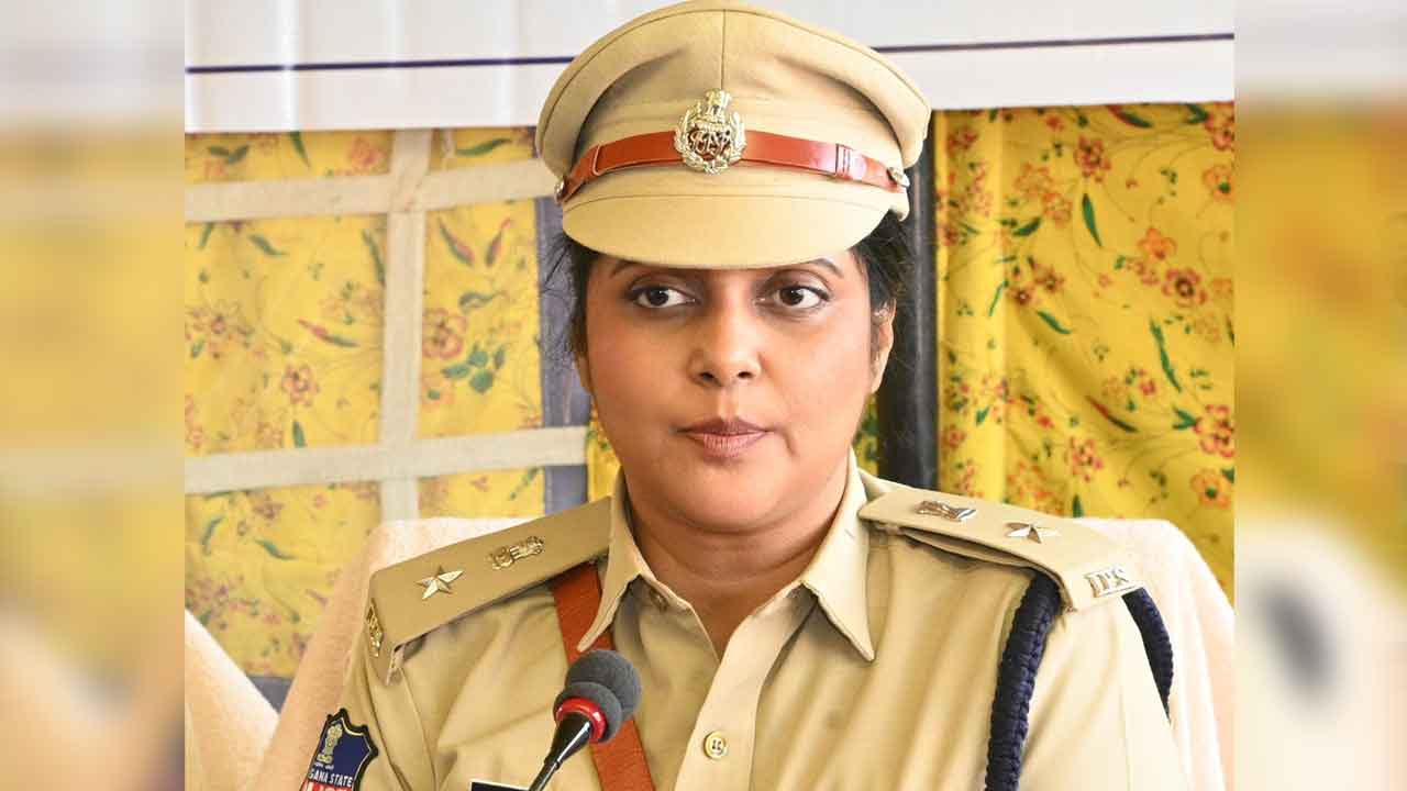 రూ.50వేలకు పైబడిన సామగ్రికి అధారాలు చూపాలి