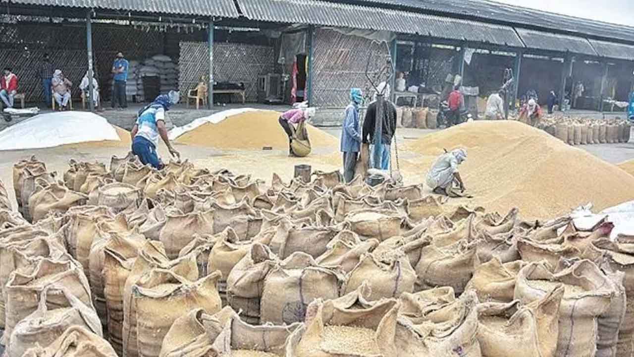 72వేల మెట్రిక్‌ టన్నుల ధాన్యం సేకరణ