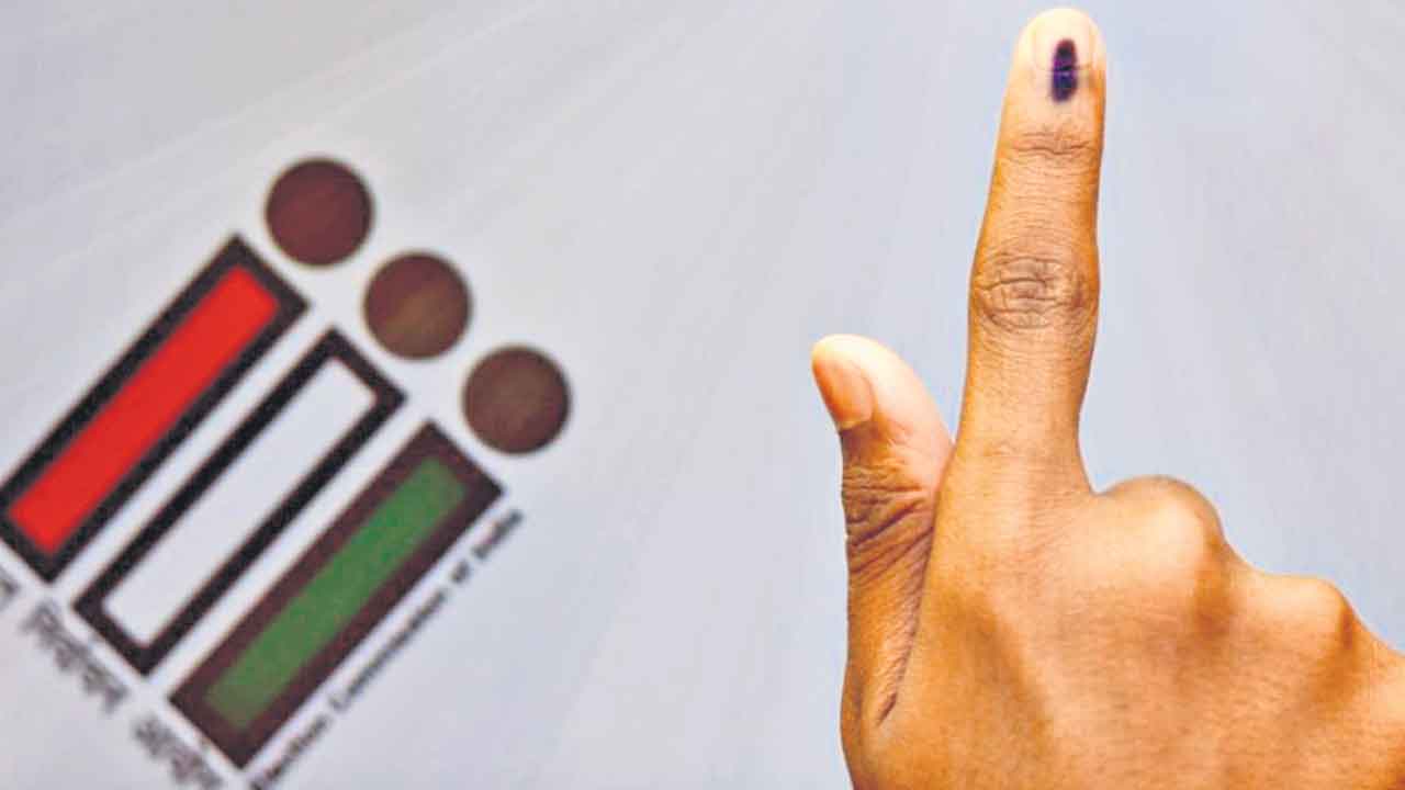 Telangana | పోలింగ్‌ సమయంపైనా వివక్షే!.. మండుటెండలోనే ఓటెయ్యాలట!