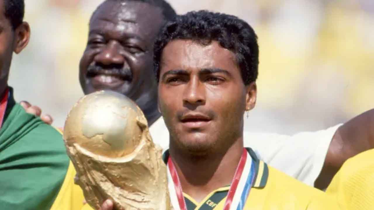 Romario | 58 ఏండ్ల వయసులో రిటైర్మెంట్‌ వెనక్కి.. బ్రెజిల్‌ ఫుట్‌బాలర్‌ రొమారియో నిర్ణయం