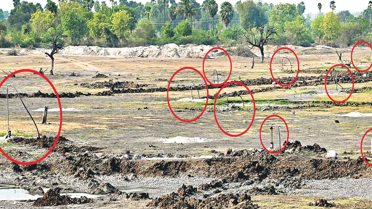 Telangana | 23,000 చెరువులు ఖాళీ.. బోర్లన్నీ విఫలం.. రైతుకు తప్పని దుఃఖం