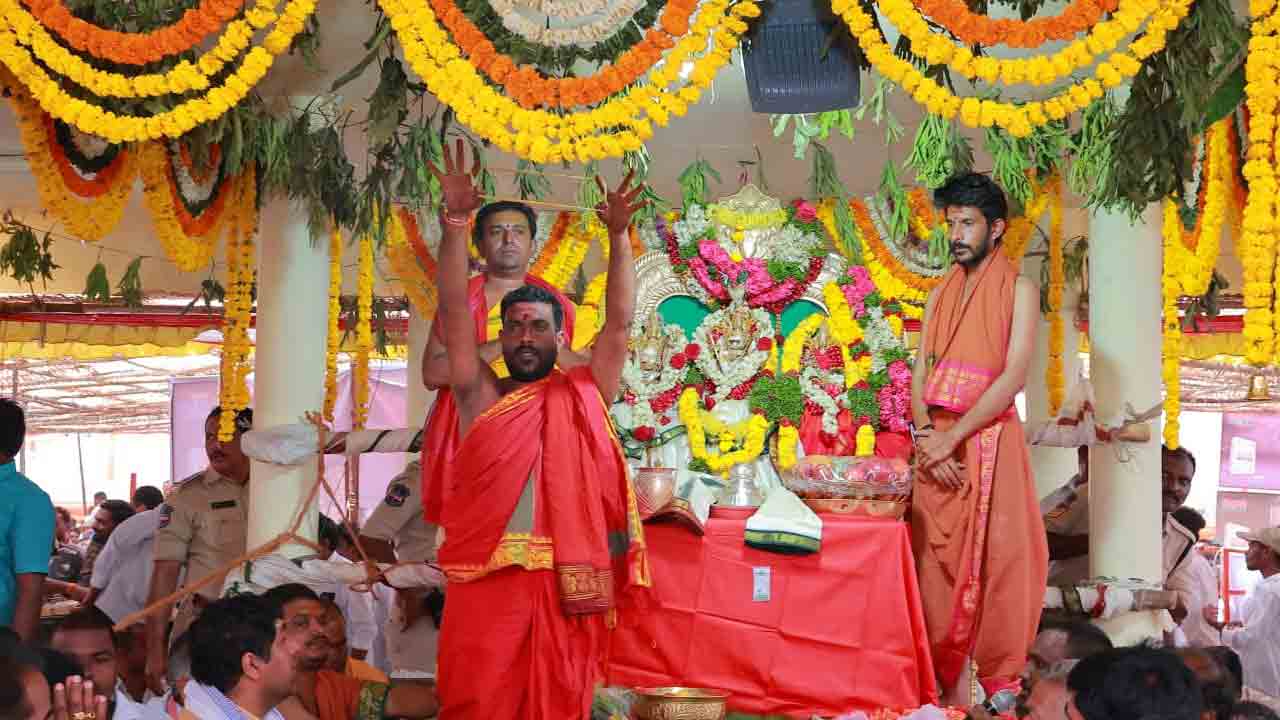 కమనీయం.. రాములోరి కల్యాణం