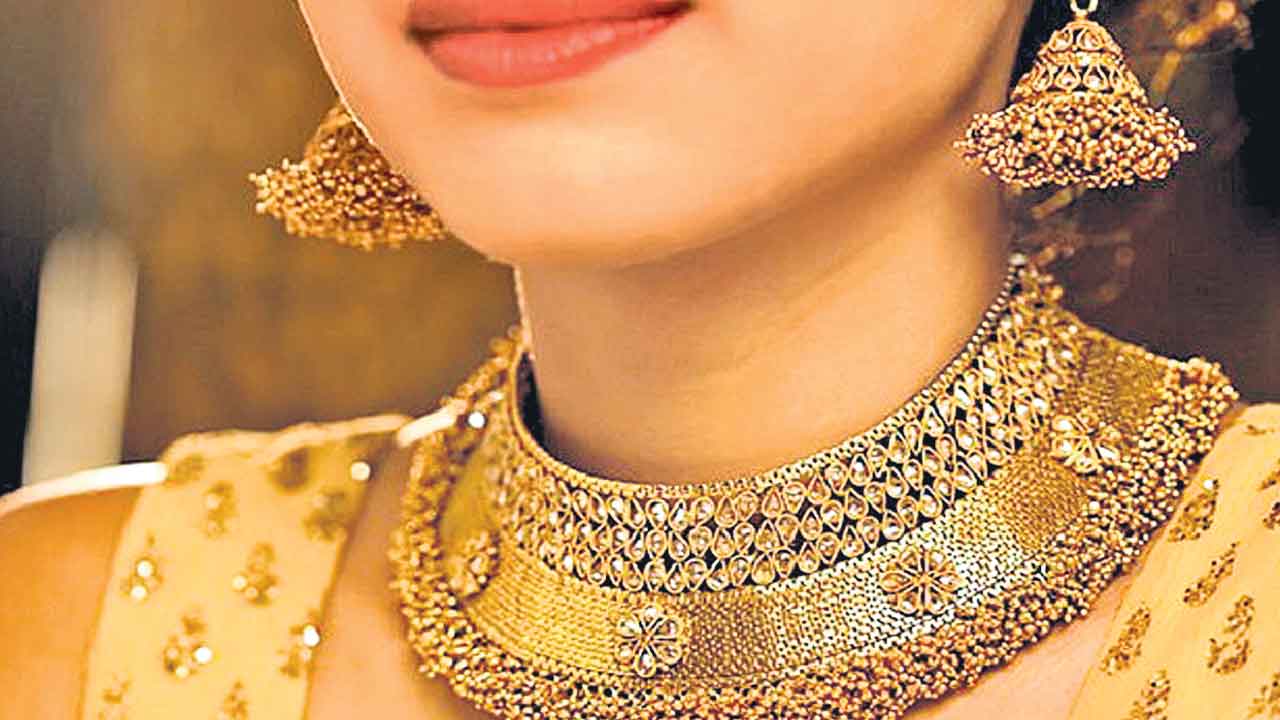 Gold Rates | హైదరాబాద్‌లో ఆల్‌టైమ్‌ హైకి బంగారం ధరలు.. ఒక్కరోజే రూ.600 పెరిగిన తులం