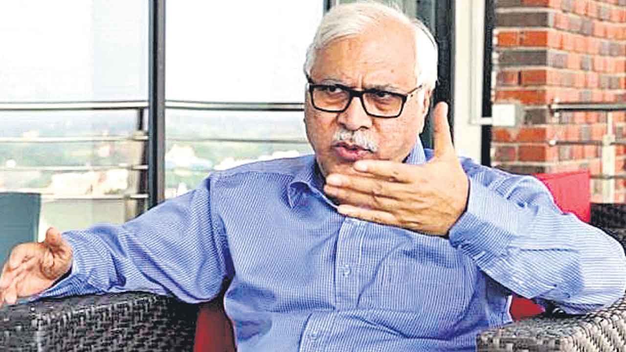 పారదర్శక ఎన్నికలకు అడ్డంకులు