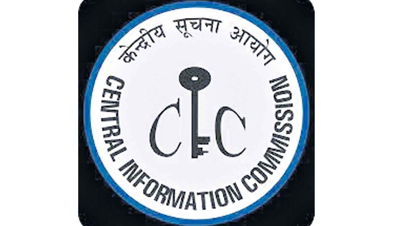CIC | అది చట్టాన్ని ఉల్లంఘించడమే.. రాతపూర్వక వివరణ ఇవ్వండి.. ఈసీకి సీఐసీ ఆదేశం