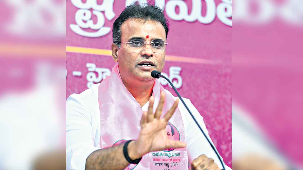 దేవుళ్లపై ప్రమాణం.. కోడ్‌ ఉల్లంఘనే