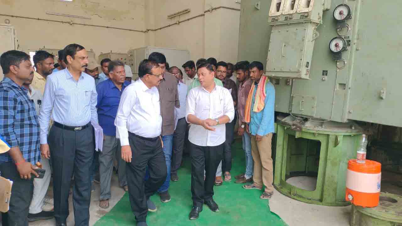 తాగునీటికి కొరత లేకుండా చూసుకోవాలి