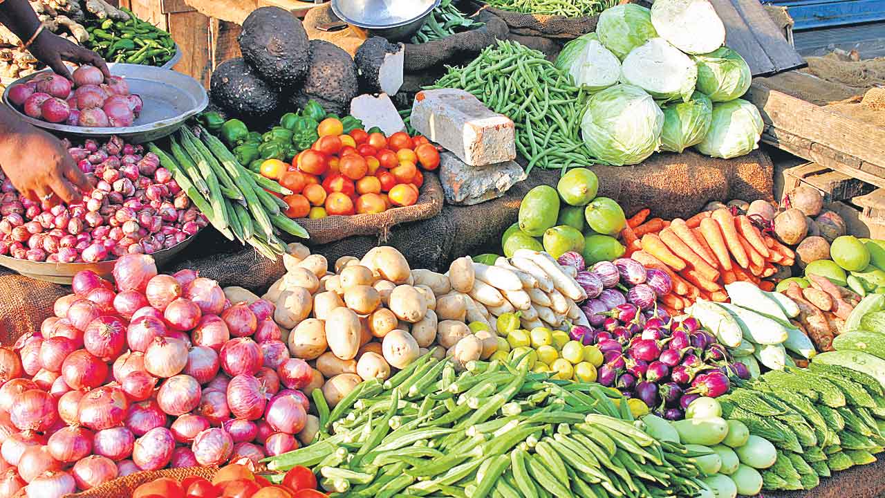 PM Modi | జనంపై ధరలు ‘మోది’!.. బీజేపీ హయాంలో ఉప్పు, పప్పు నుంచి కూరగాయల వరకూ భగ్గు