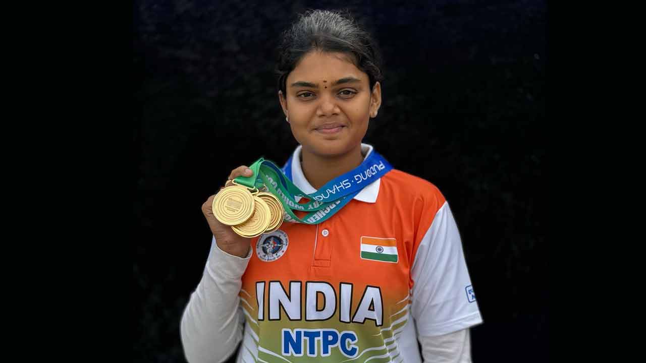 Jyothi Surekha | ఆర్చరీ ప్రపంచకప్‌లో సురేఖ స్వర్ణ ధమాకా.. మూడు పసిడి పతకాలు కైవసం