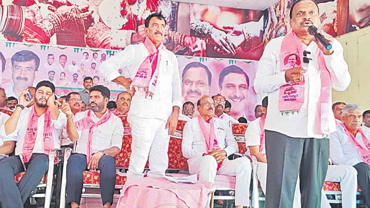 మీ సేవకుడై వస్తున్నా..ఆశీర్వదించండి