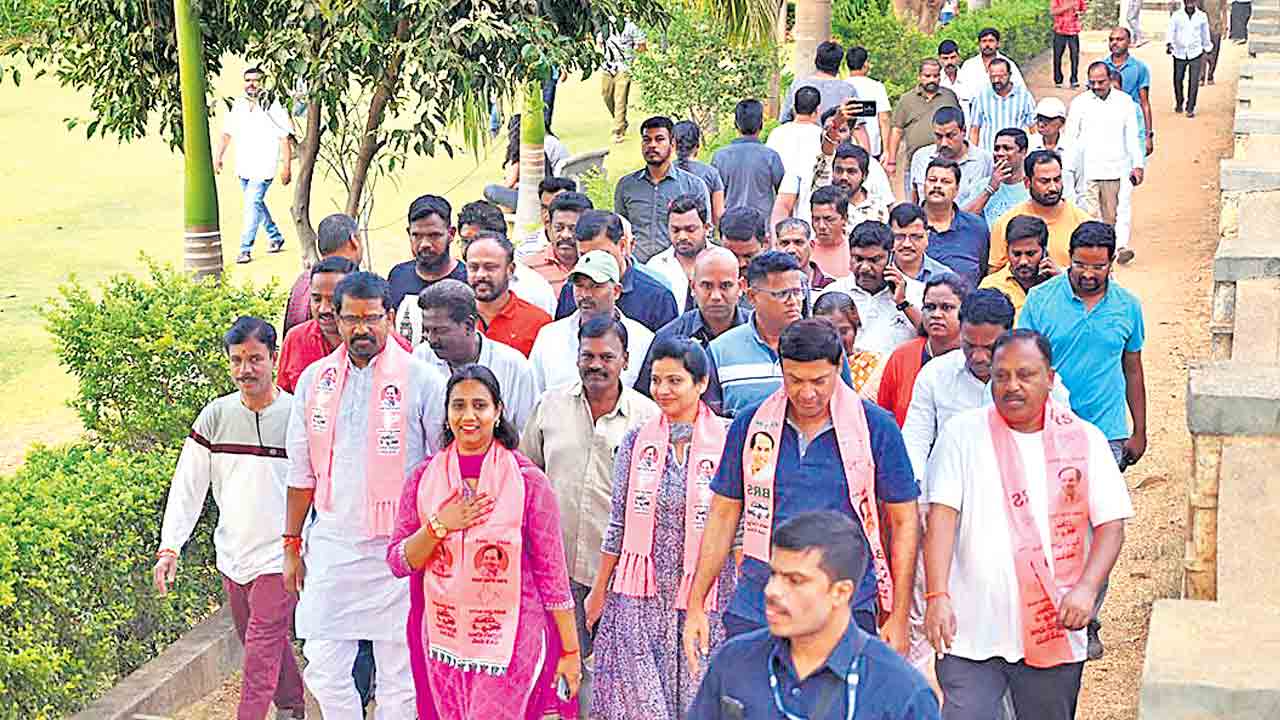 ప్రపంచ దేశాలు ప్రశంసించేలా..