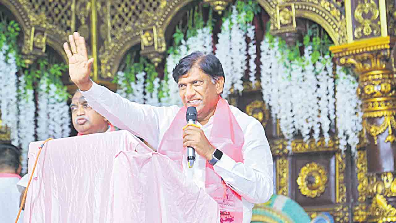 మోసపూరిత హామీలు.. ఉద్దెరమాటలు