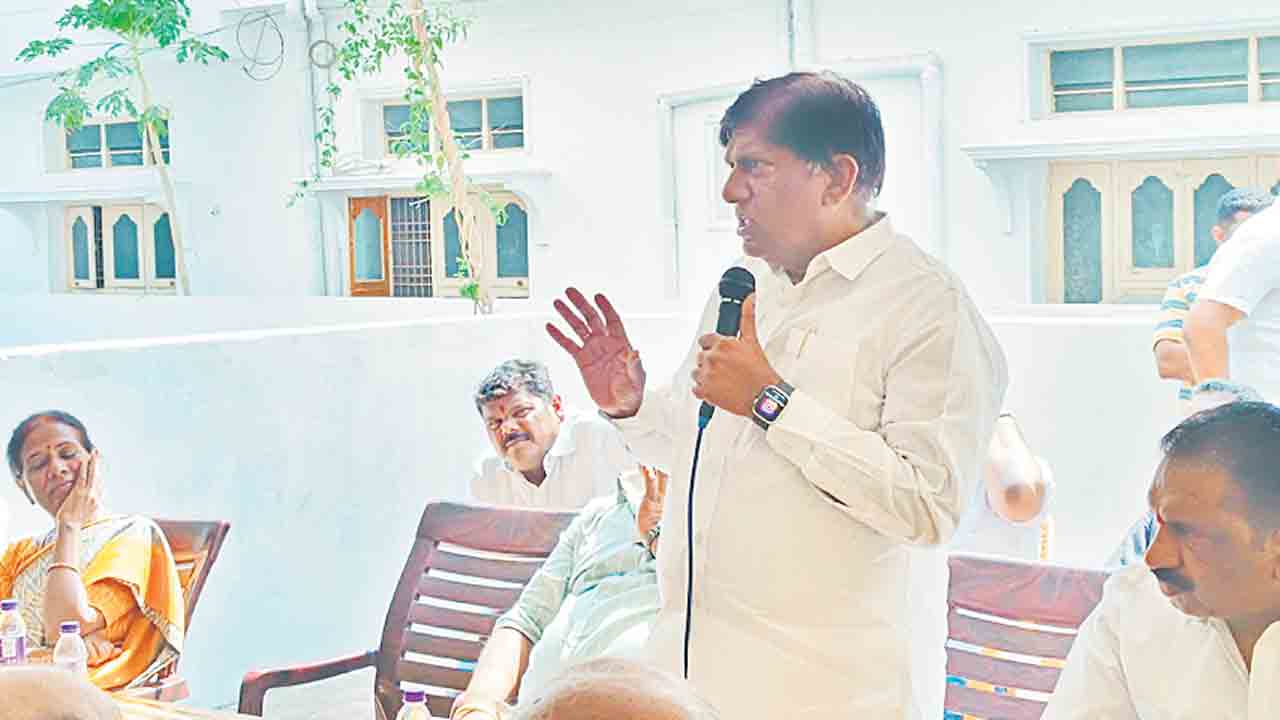 ఆదరించండి.. మీకోసం ప్రశ్నించే గొంతుకవుతా