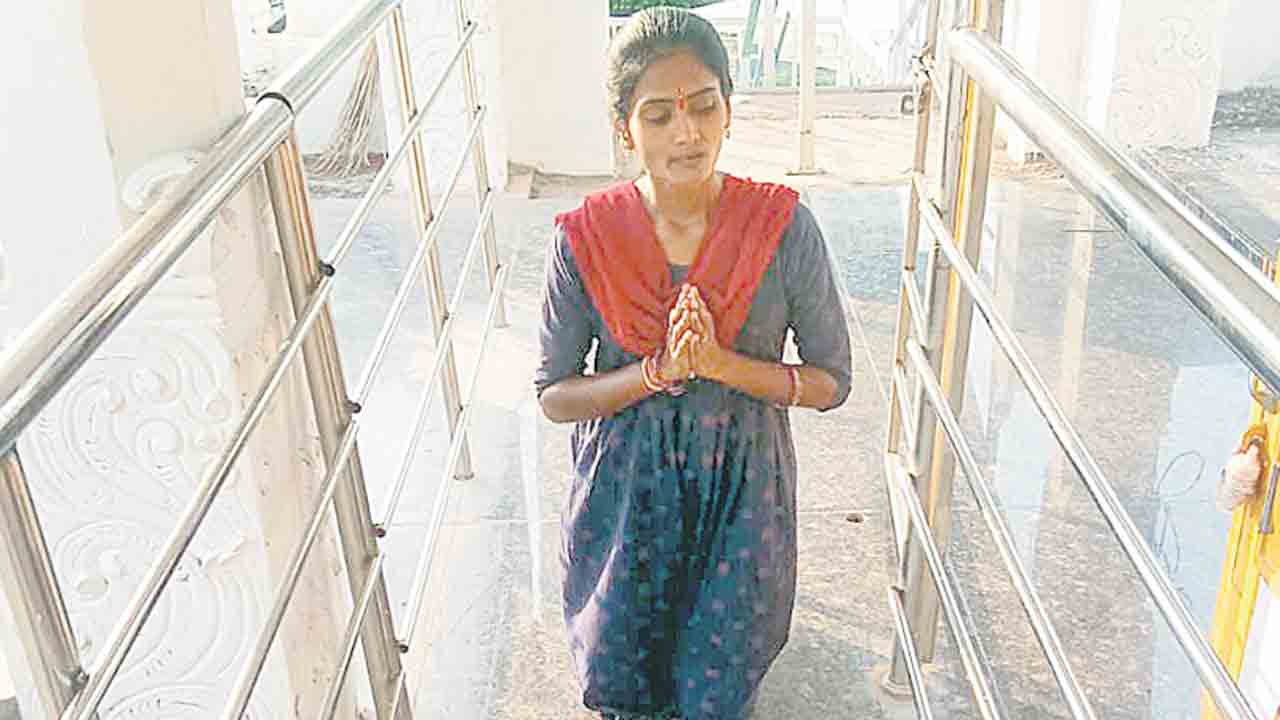 కొప్పుల గెలువాలని..