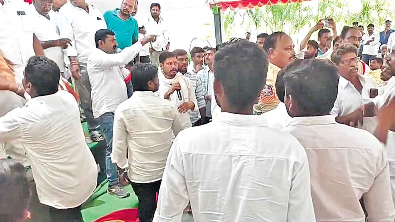 దేవరుప్పులలో చేరికల పోరు