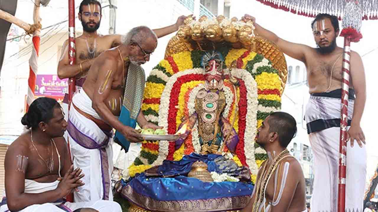 Brahmotsavam | వైభవంగా కొనసాగుతున్న కోదండరాముడి బ్రహ్మోత్సవాలు