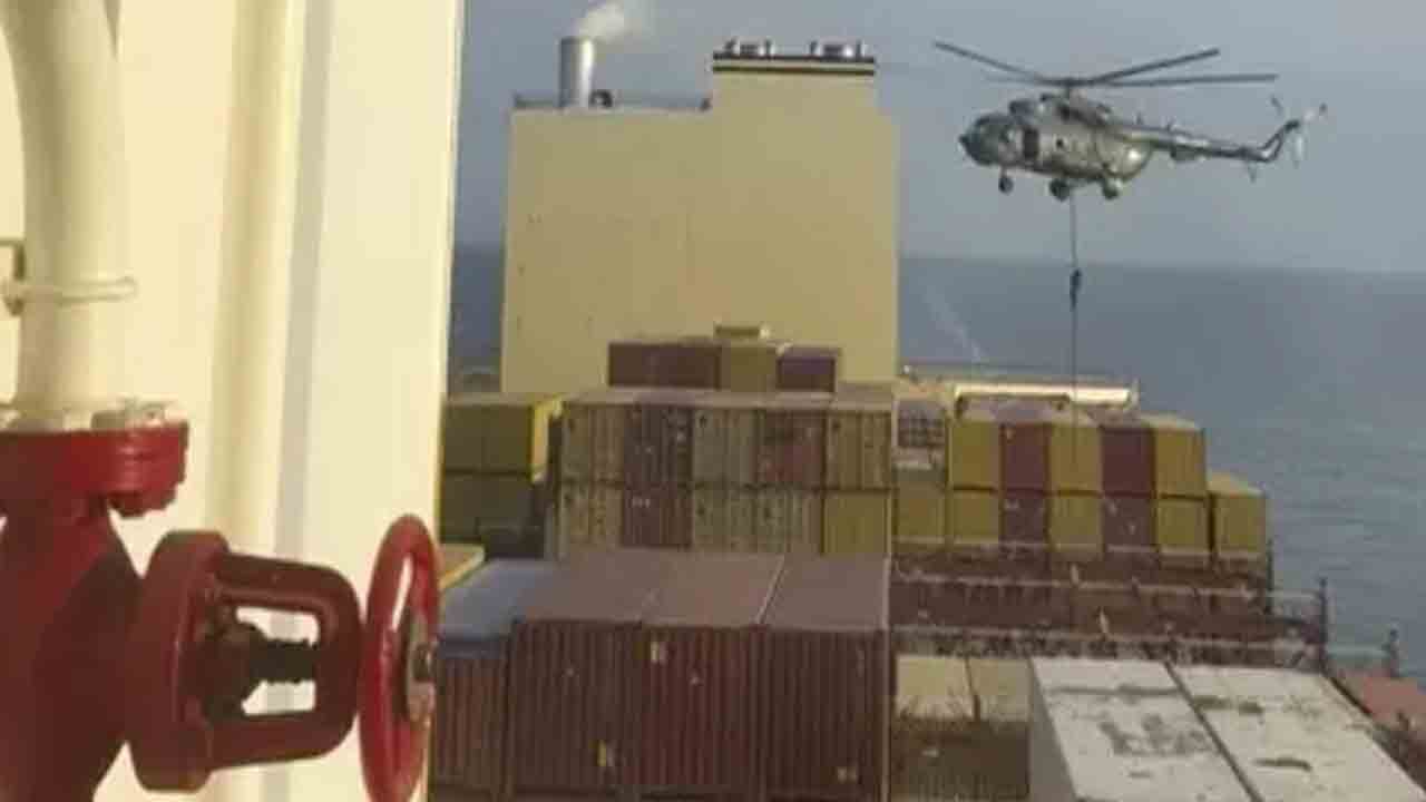 Iran-Israel Conflict | వాణిజ్య నౌకను సీజ్ చేసిన ఇరాన్.. అందులో 17 మంది ఇండియన్స్..!