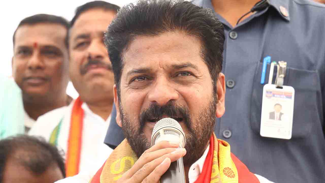 CM Revanth Reddy | మోదీ కన్వర్టెడ్ బీసీ.. ఓట్ల కోసమే ఆయన బీసీ అవతారం: సీఎం రేవంత్రెడ్డి