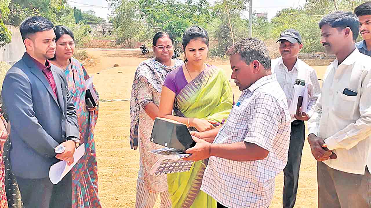 ధాన్యం కొనుగోళ్లు ముమ్మరంగా చేపట్టాలి