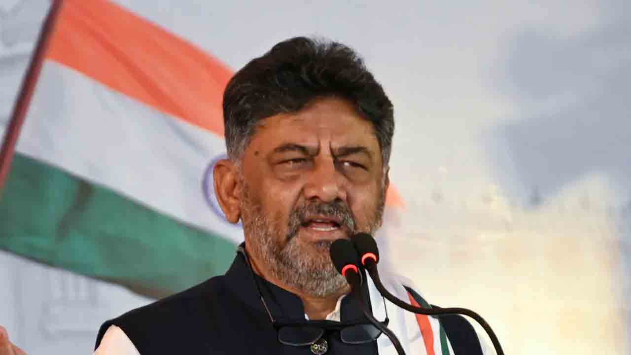 Election code | ‘ఓటుకు నీళ్లు’ ఆఫర్‌.. కర్ణాటక డిప్యూటీ సీఎంపై ఎన్నికల కోడ్‌ ఉల్లంఘన కేసు..!