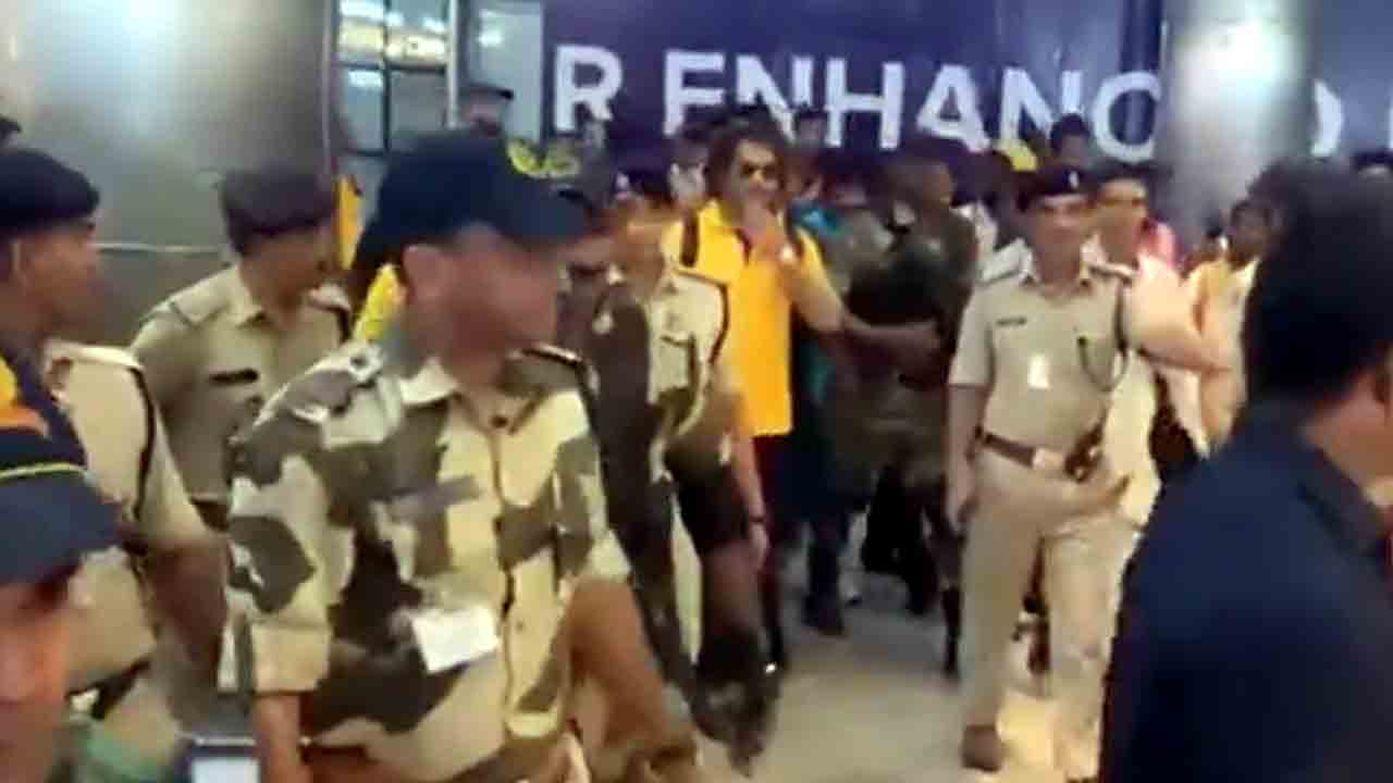 IPL 2024 | హైదరాబాద్‌కు చేరుకున్న చెన్నై సూపర్‌కింగ్స్‌ జట్టు.. వీడియో