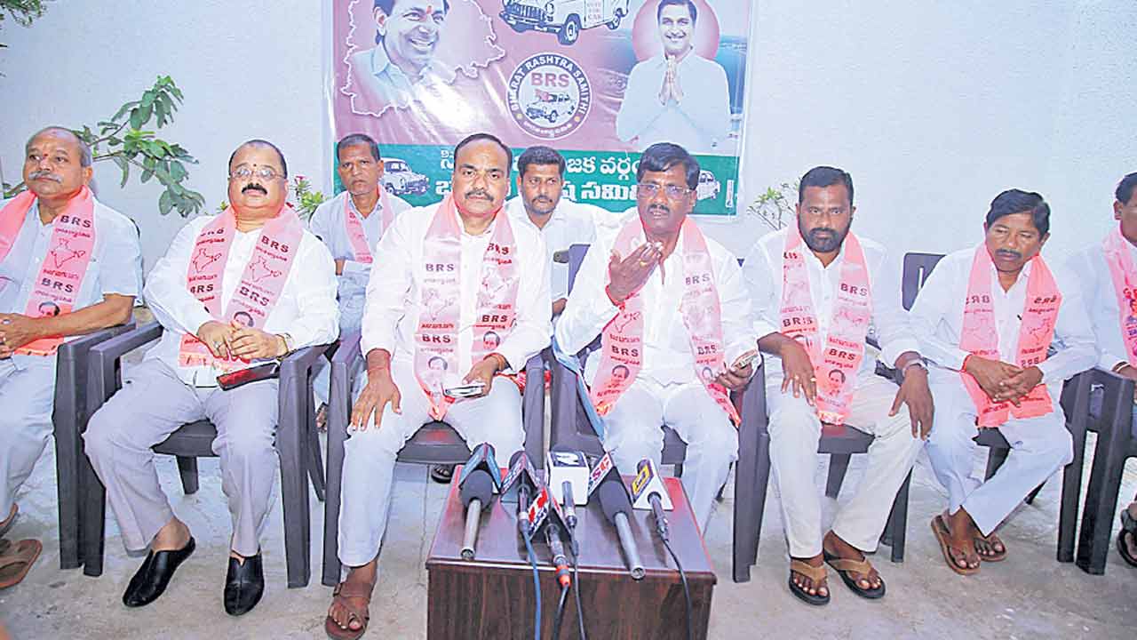 కేసీఆర్‌, హరీశ్‌ రావు కృషితోనే సిద్దిపేటకు రైలు