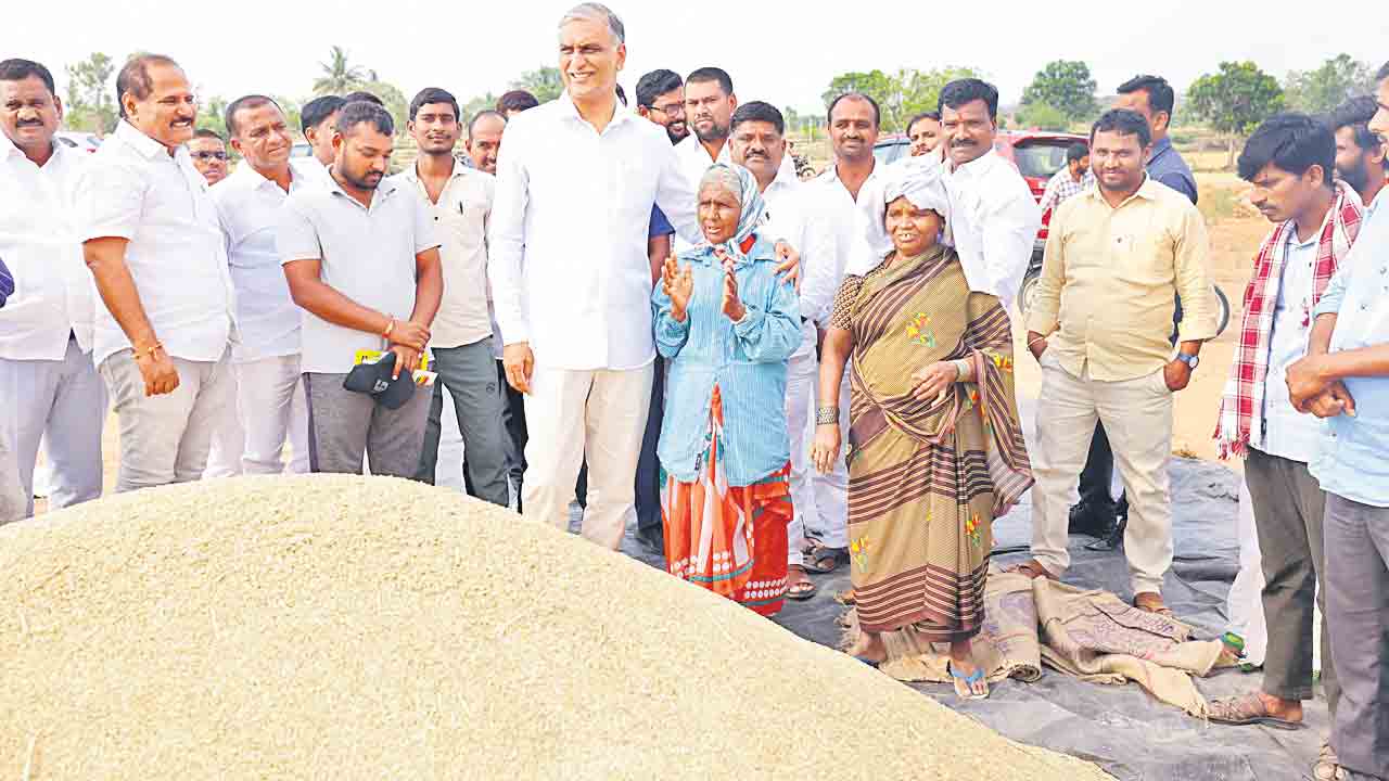 రైతులు ధైర్యం కోల్పోవద్దు