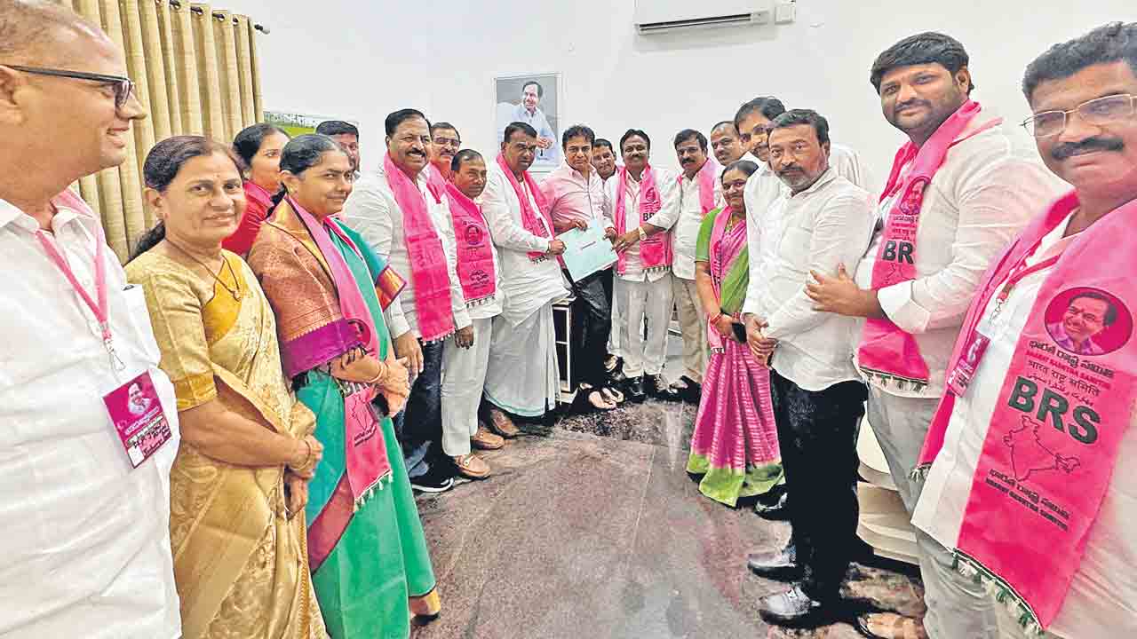 ప్రతిఒక్కరూ సమన్వయంతో పనిచేయాలి