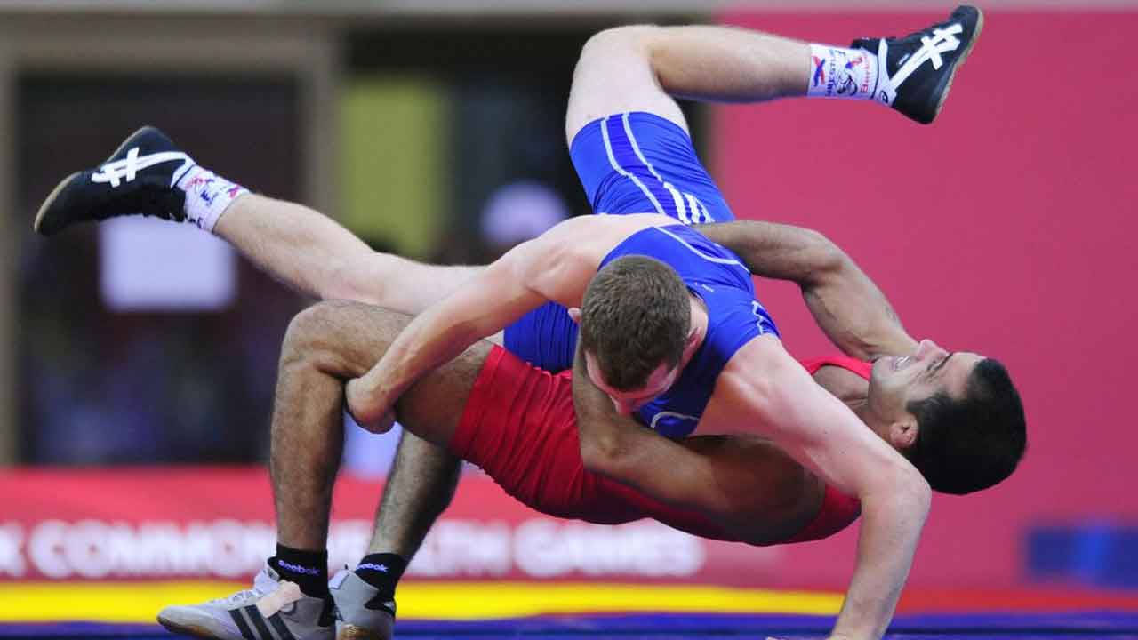 నిరాశపరిచిన భారత రెజ్లర్లు