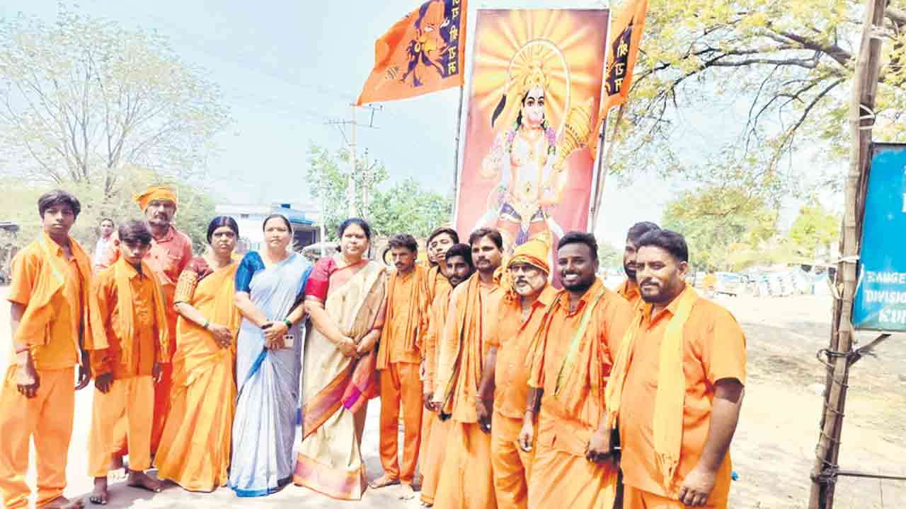 కనుల పండువగా హనుమాన్‌ శోభాయాత్ర