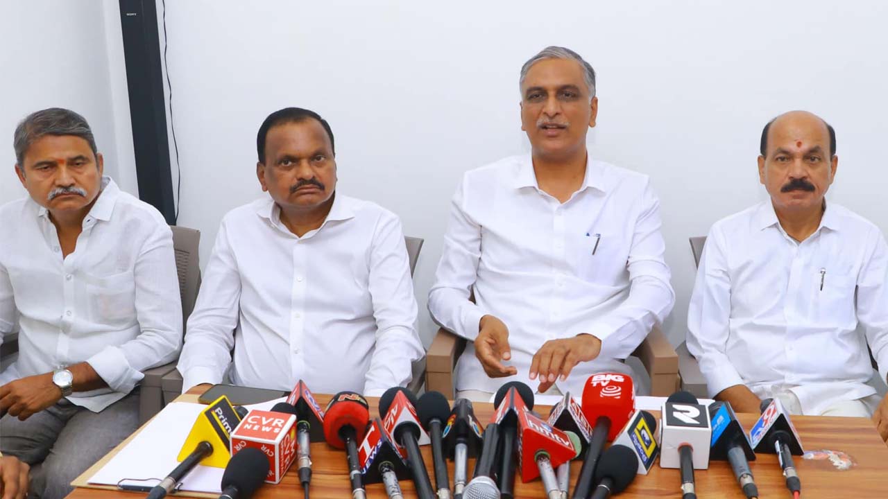 Harish Rao | దుబ్బాకలో చెల్లని రూపాయి.. మెదక్‌ పార్లమెంట్‌లో చెల్లుతుందా..? : హరీశ్‌రావు