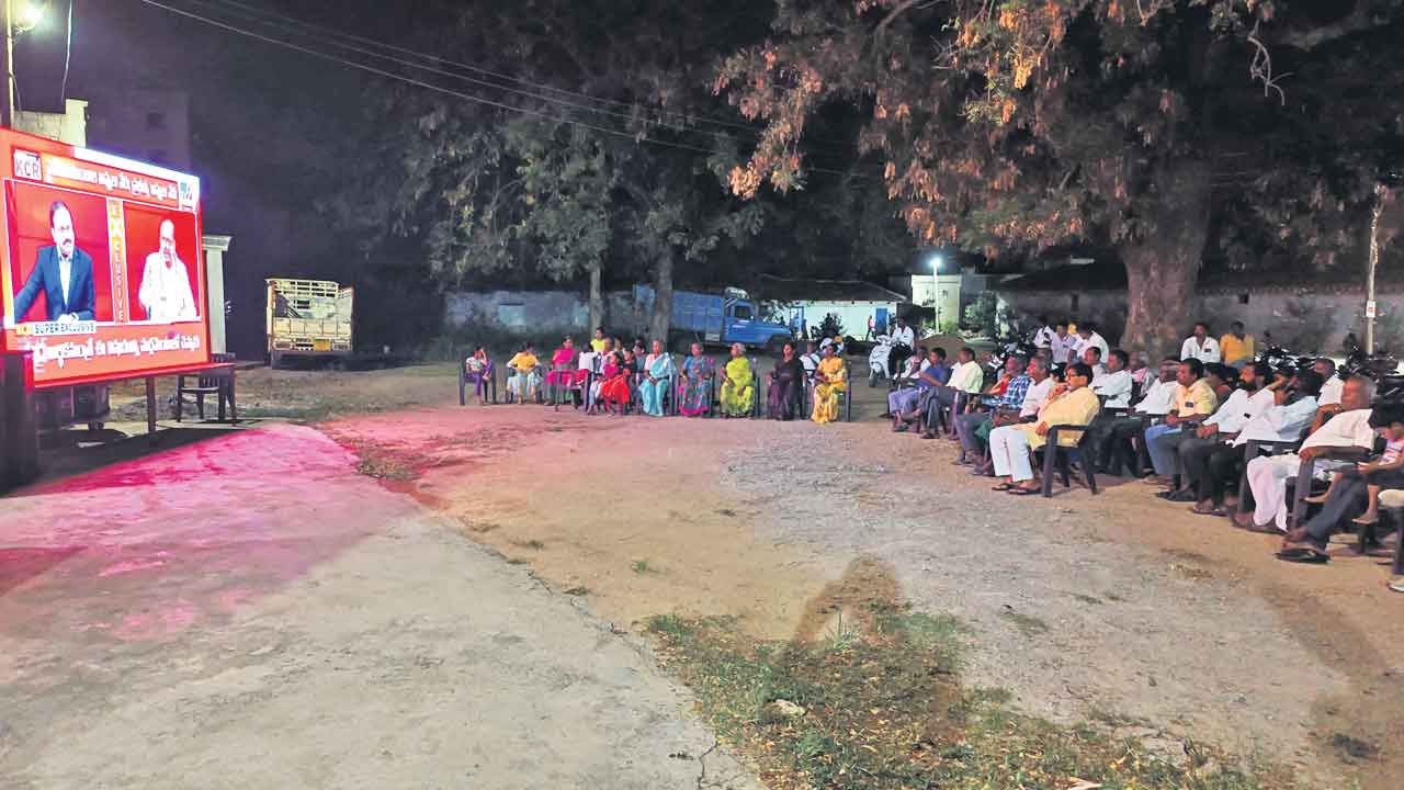 KCR | కేసీఆర్‌ ఇంటర్వ్యూకు రికార్డ్‌ వ్యూస్‌.. టీవీలకు అతుక్కుపోయిన లక్షల మంది