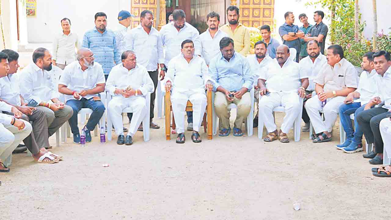 కేసీఆర్‌ రోడ్‌షోను విజయవంతం చేయాలి